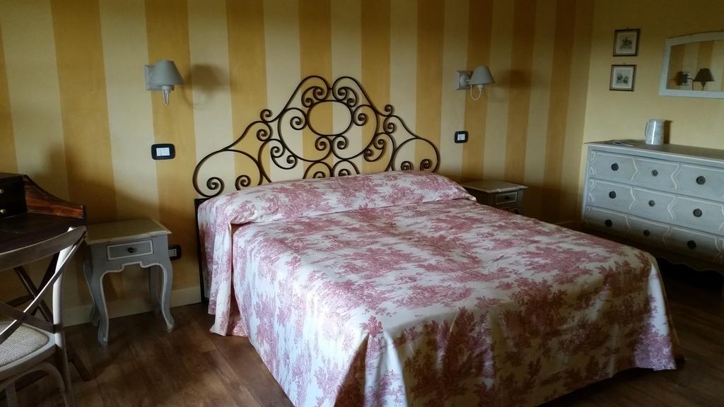 Cascina Rollone Villa Rocchetta Tanaro Екстериор снимка